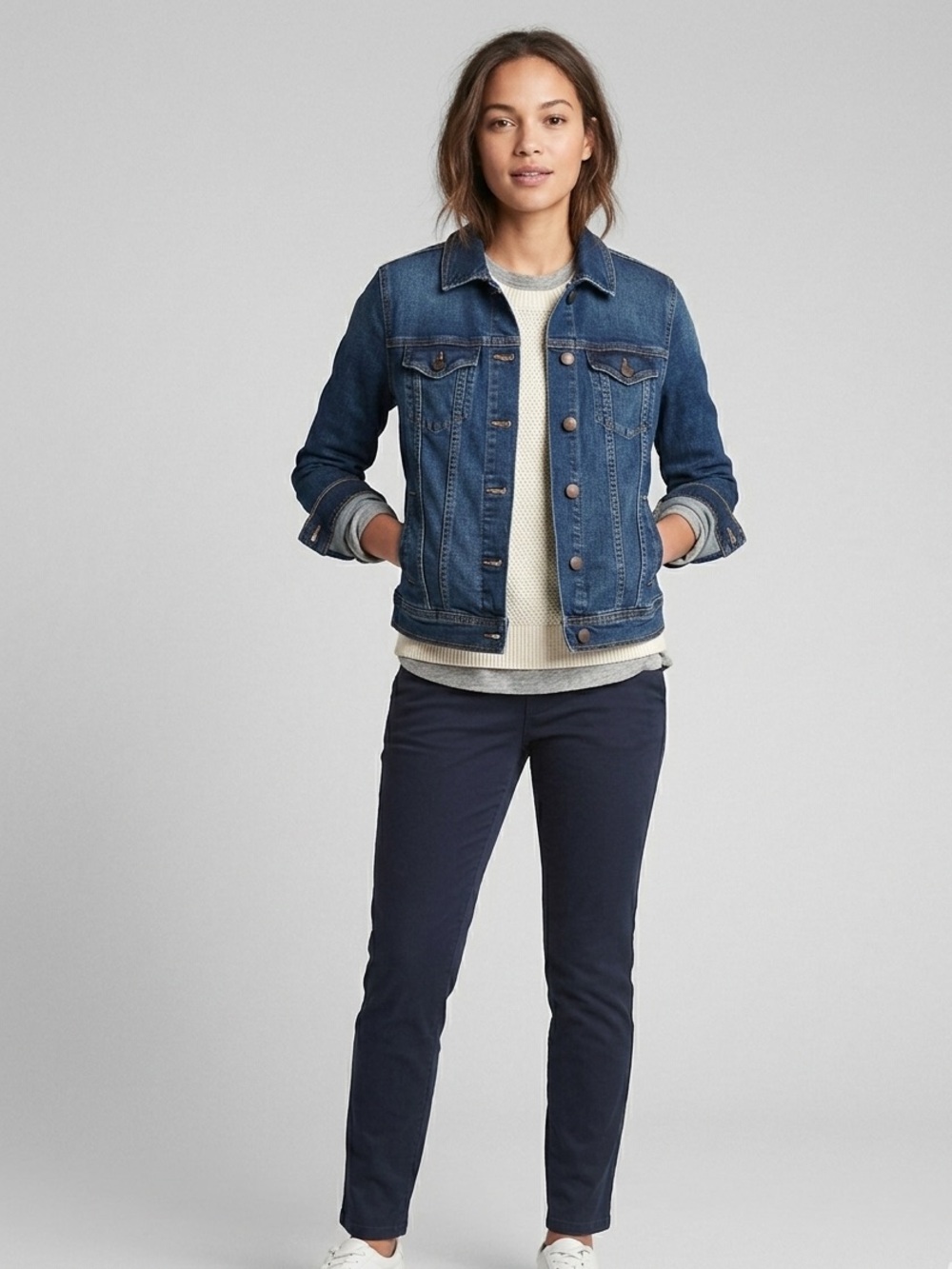 Old Navy Classic blue denim jacket medium